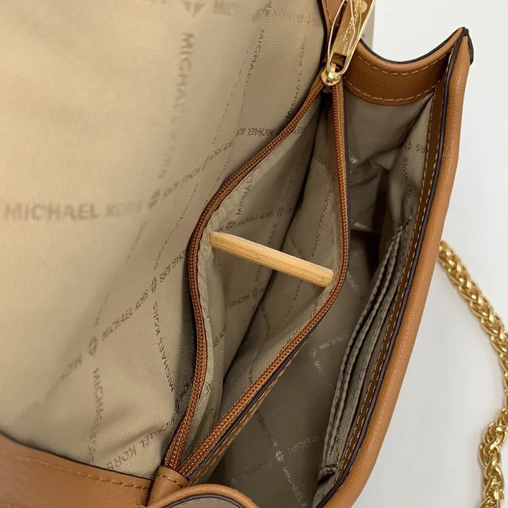 MICHAEL KORS SONIA SMALL SQUARE SHOULDER XBODY - Picture 14 of 16